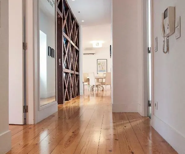 Penthouse 204 Apartment